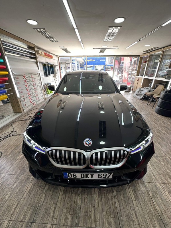 Bmw 3 Serisi Cam Filmi