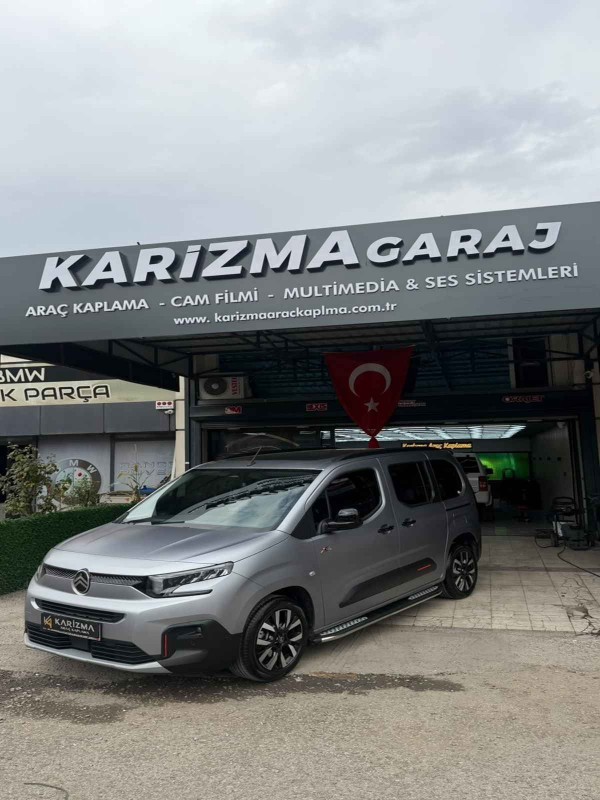 Citroen Berlingo PPF Araç Kaplama Cam Filmi Citroen Berlingo PPF Araç Kaplama Cam Filmi