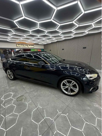 Audi A4 PPF Araç Kaplama Cam Filmi Audi A4 PPF Araç Kaplama Cam Filmi